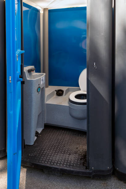 Best Porta potty rental near me  in Grass Lake, MI