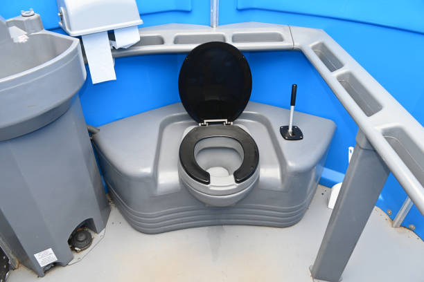 Best Porta potty rental near me  in Grass Lake, MI